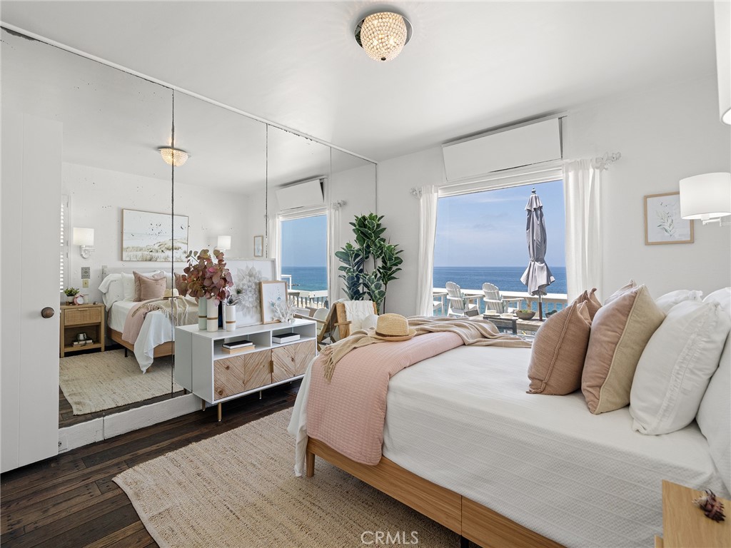809 Esplanade