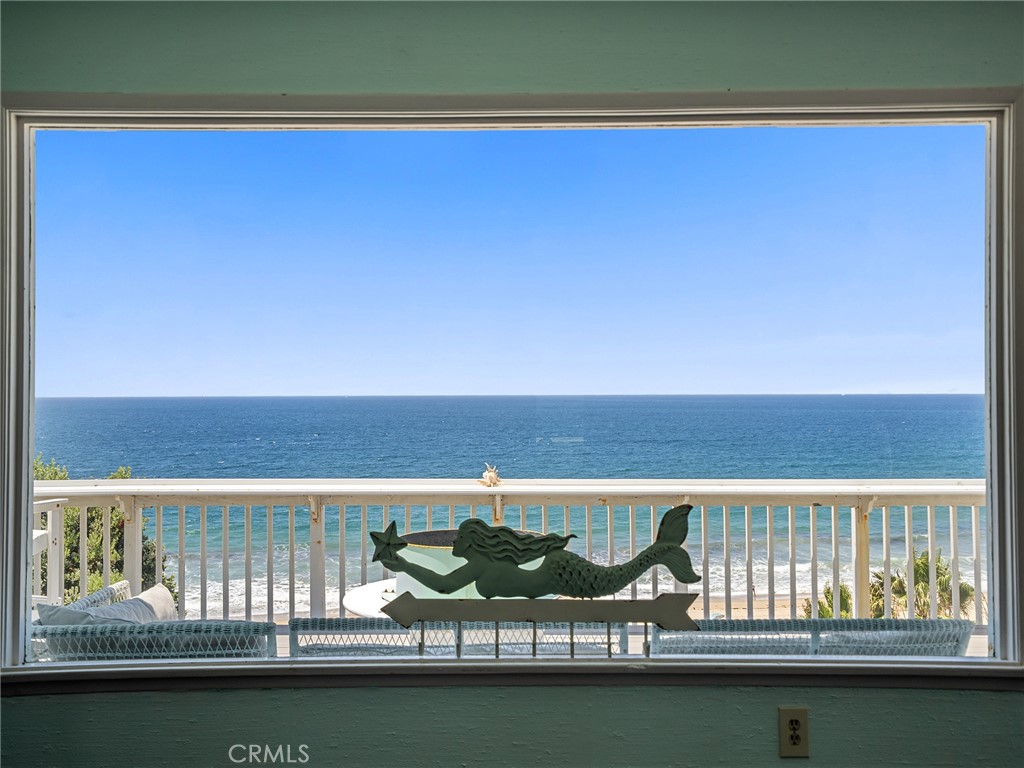 809 Esplanade