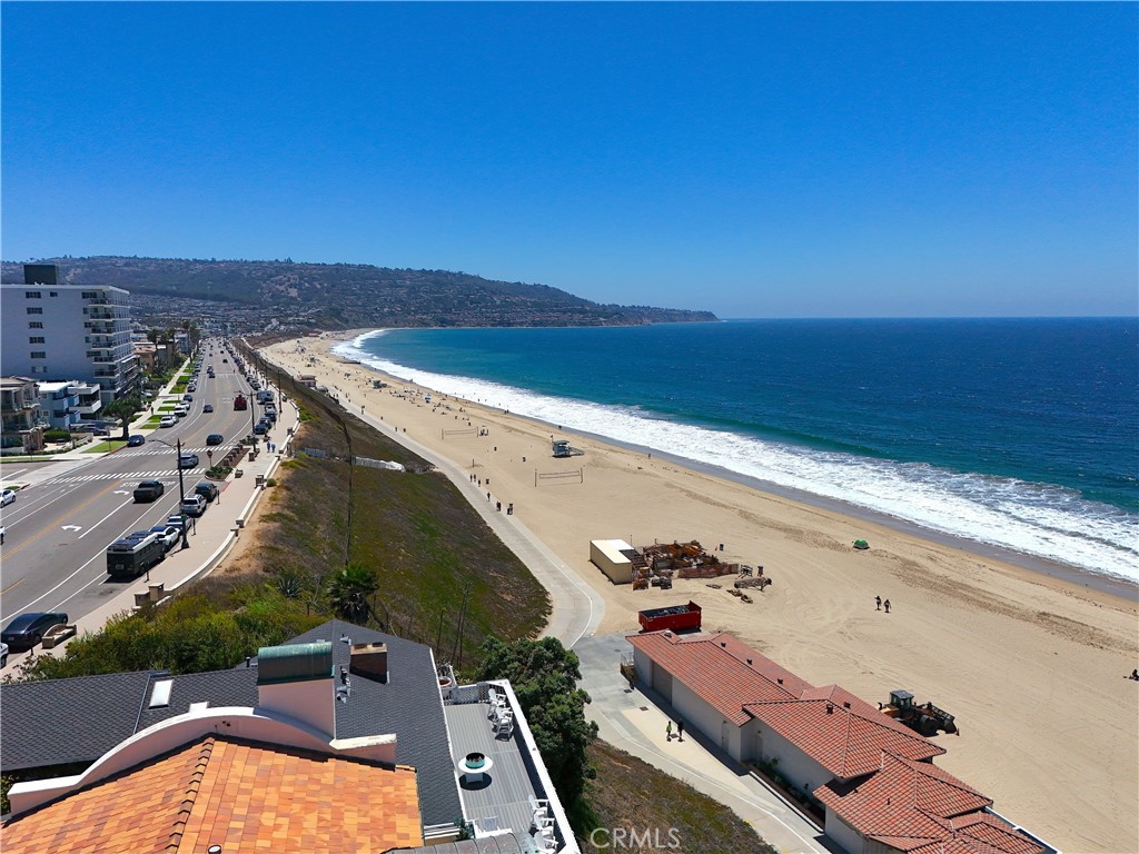809 Esplanade