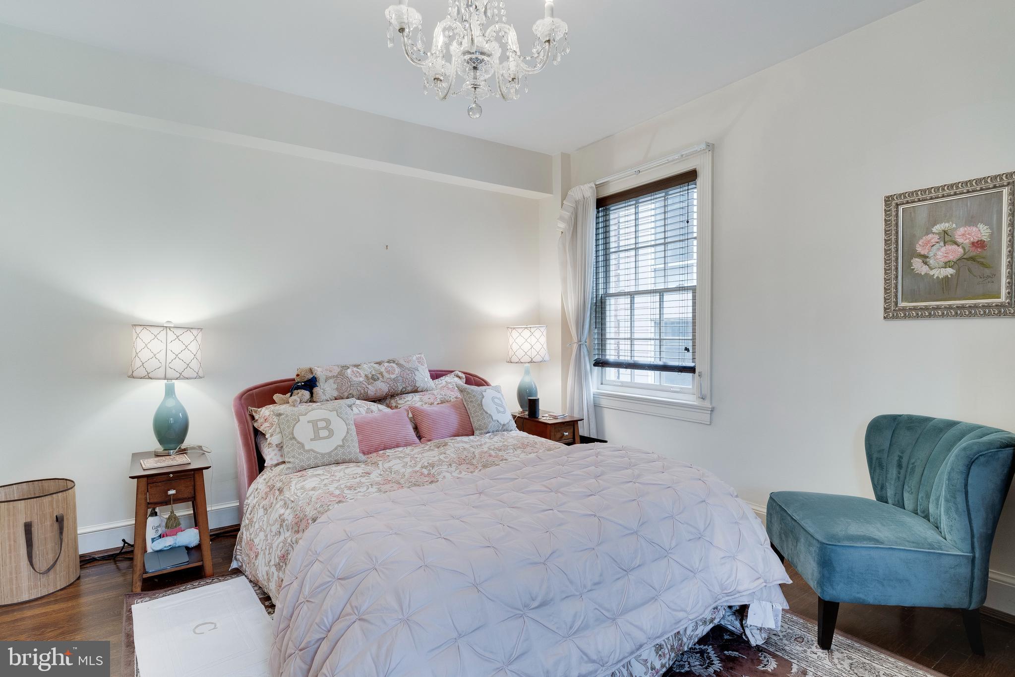 1026 16th St NW #405