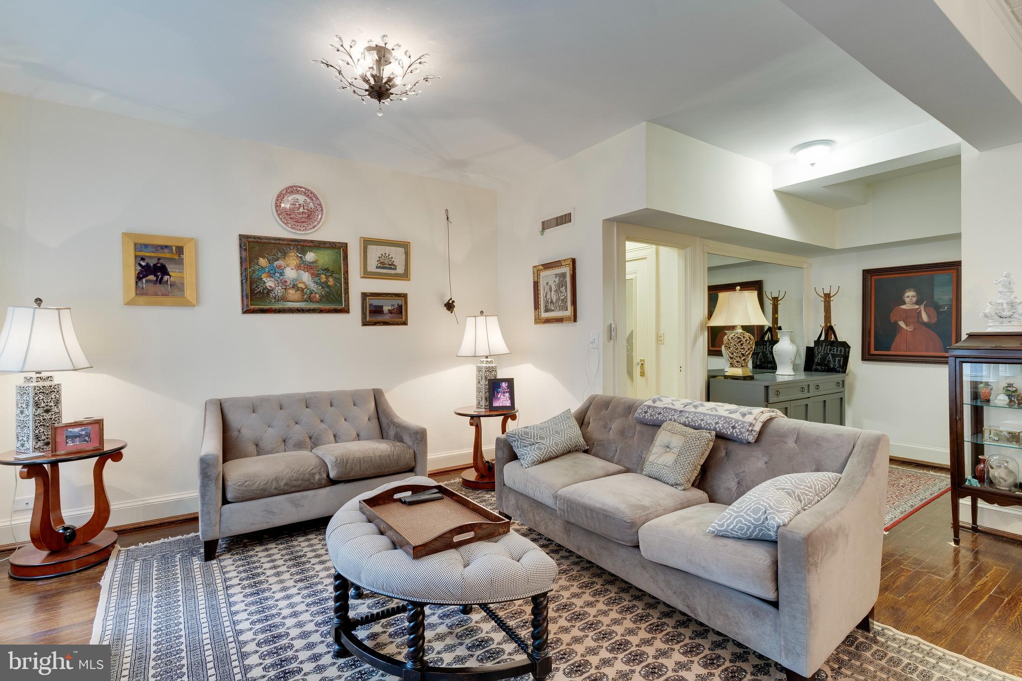 1026 16th St NW #405