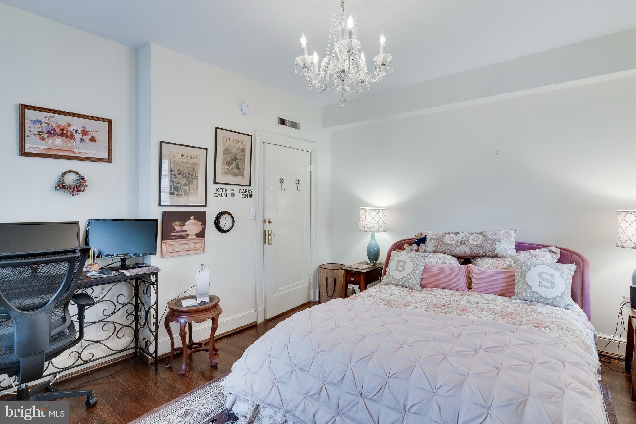 1026 16th St NW #405