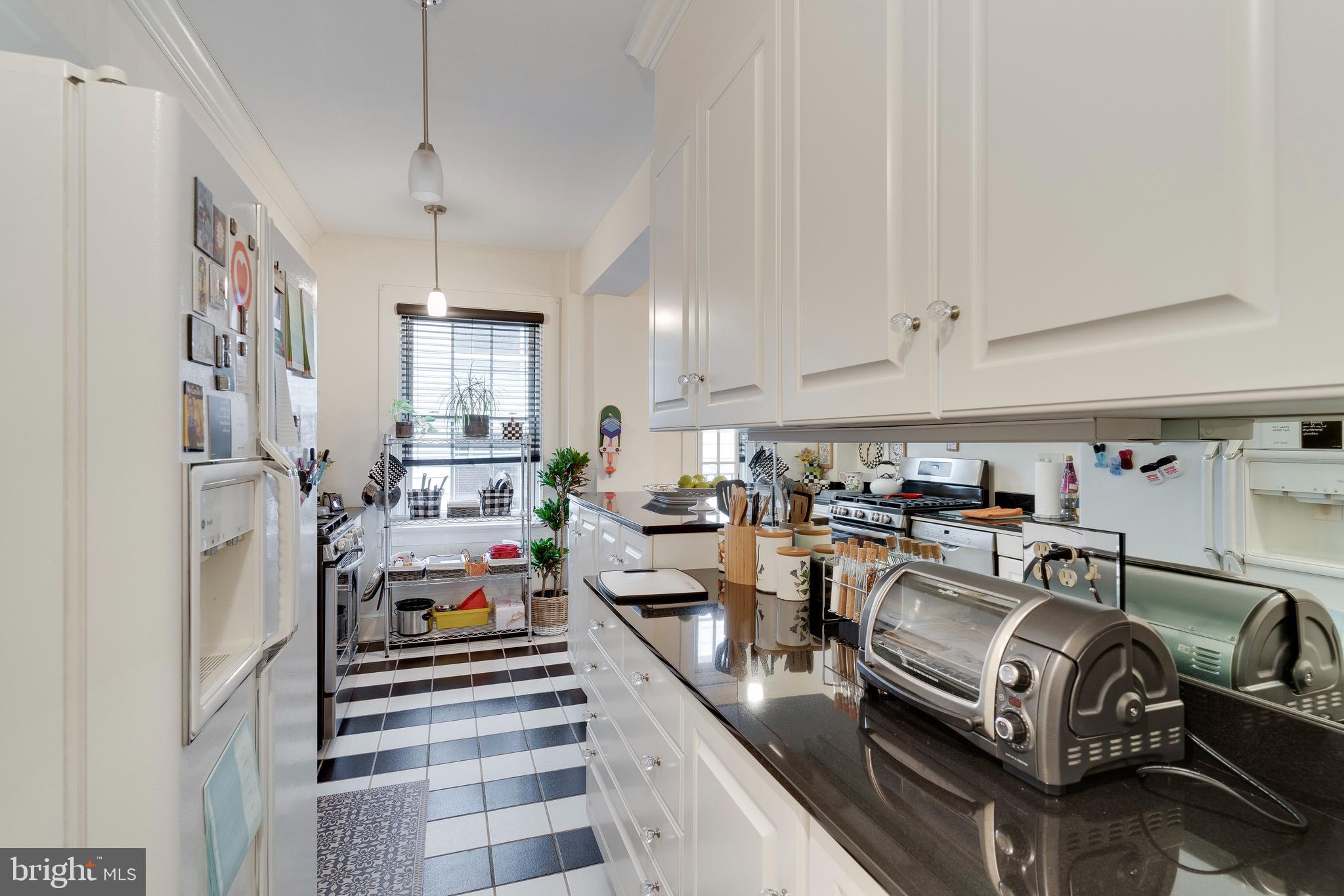 1026 16th St NW #405