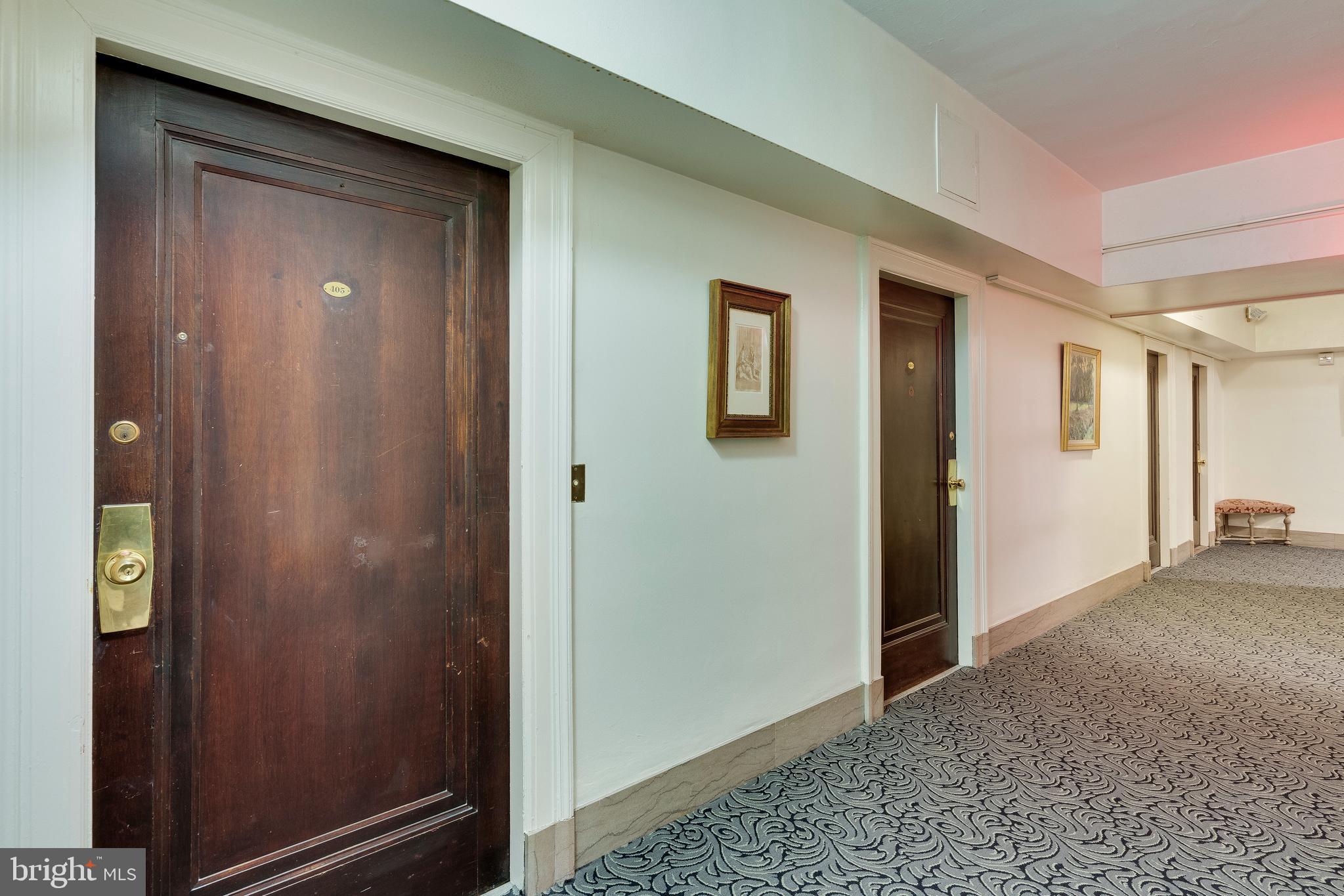 1026 16th St NW #405