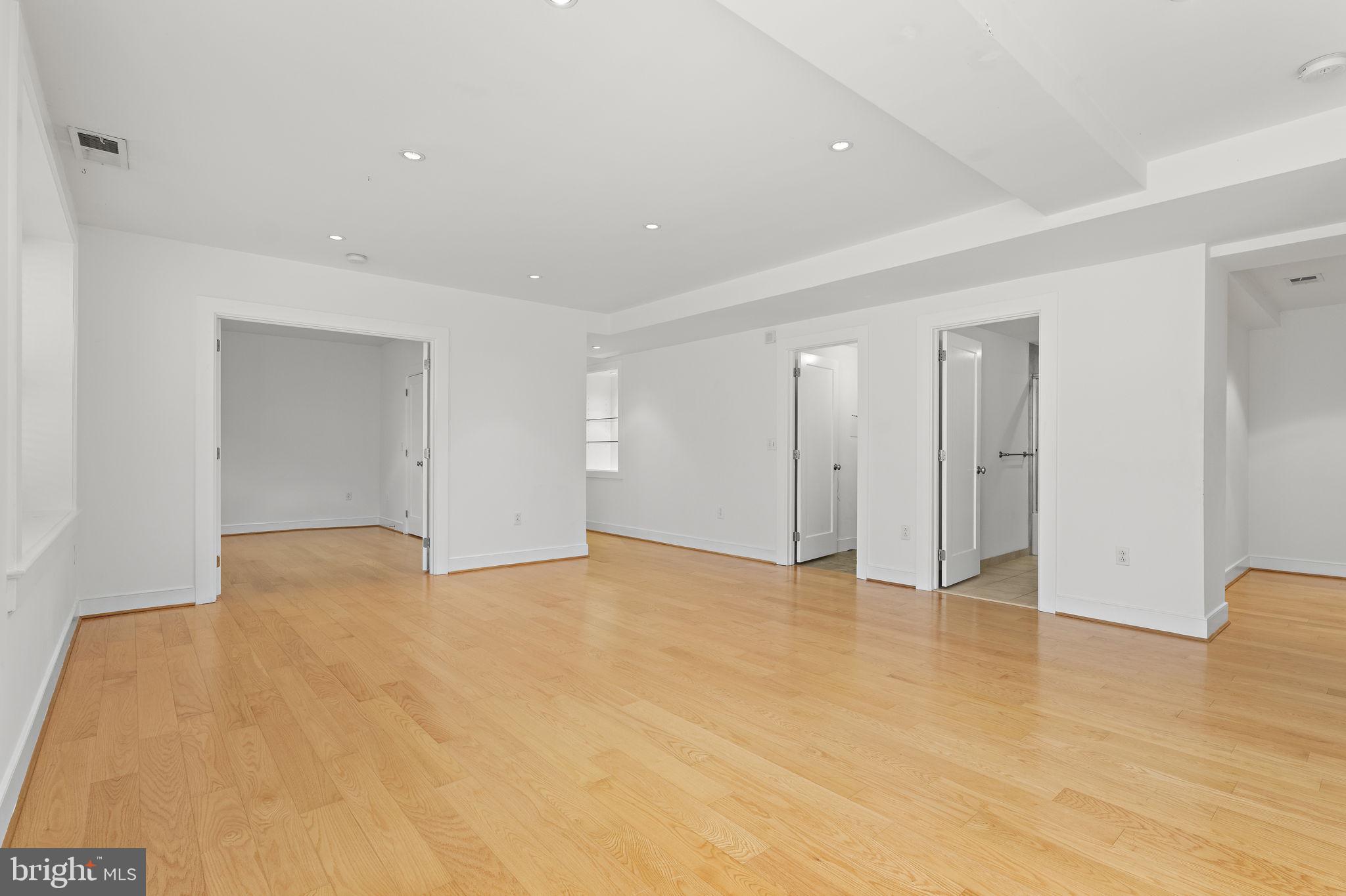 2630 ADAMS MILL ROAD NW T06