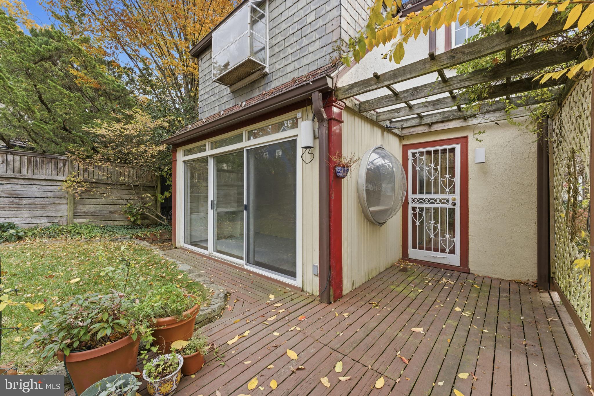 4607 VAN NESS STREET NW