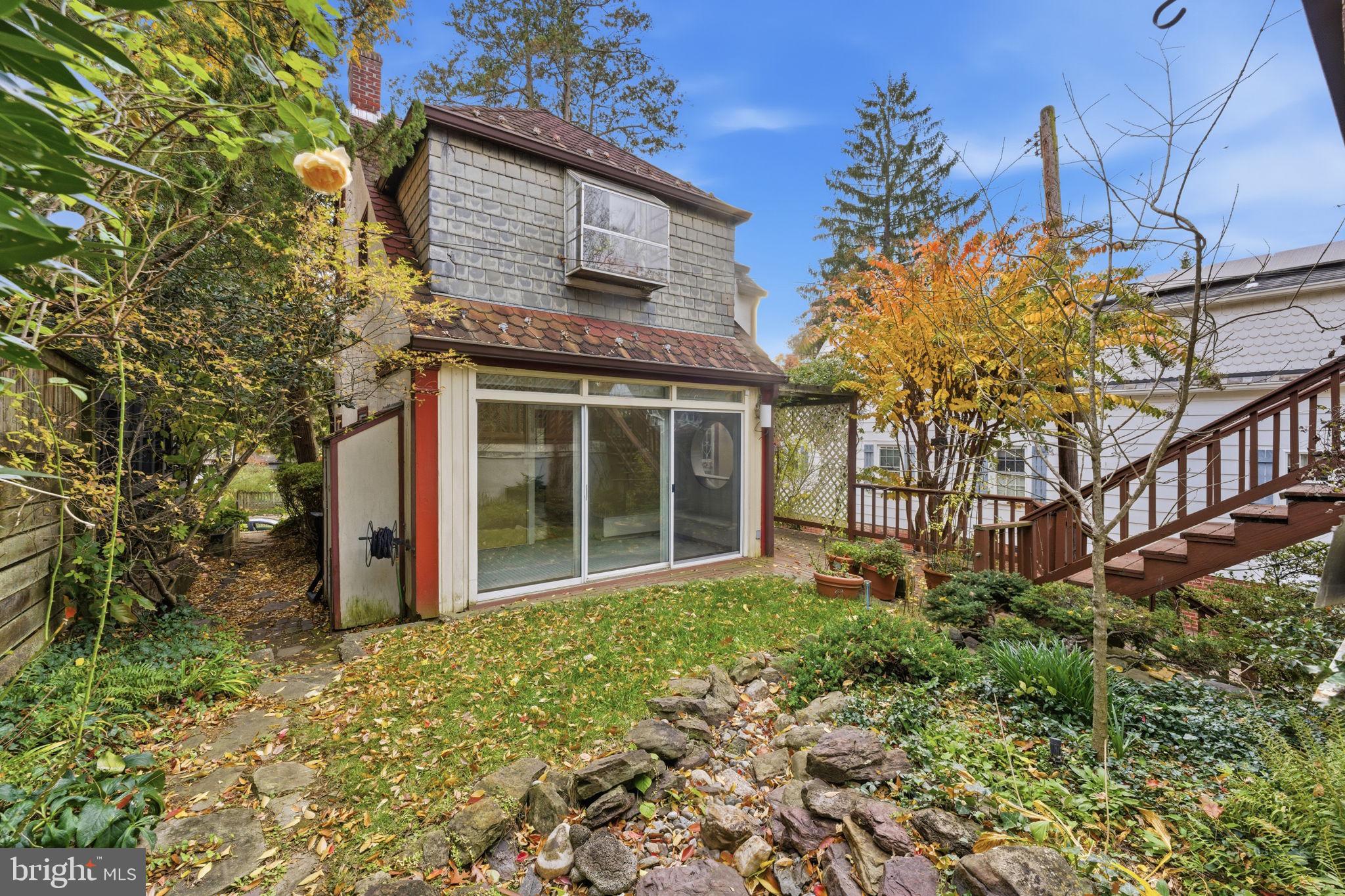 4607 VAN NESS STREET NW