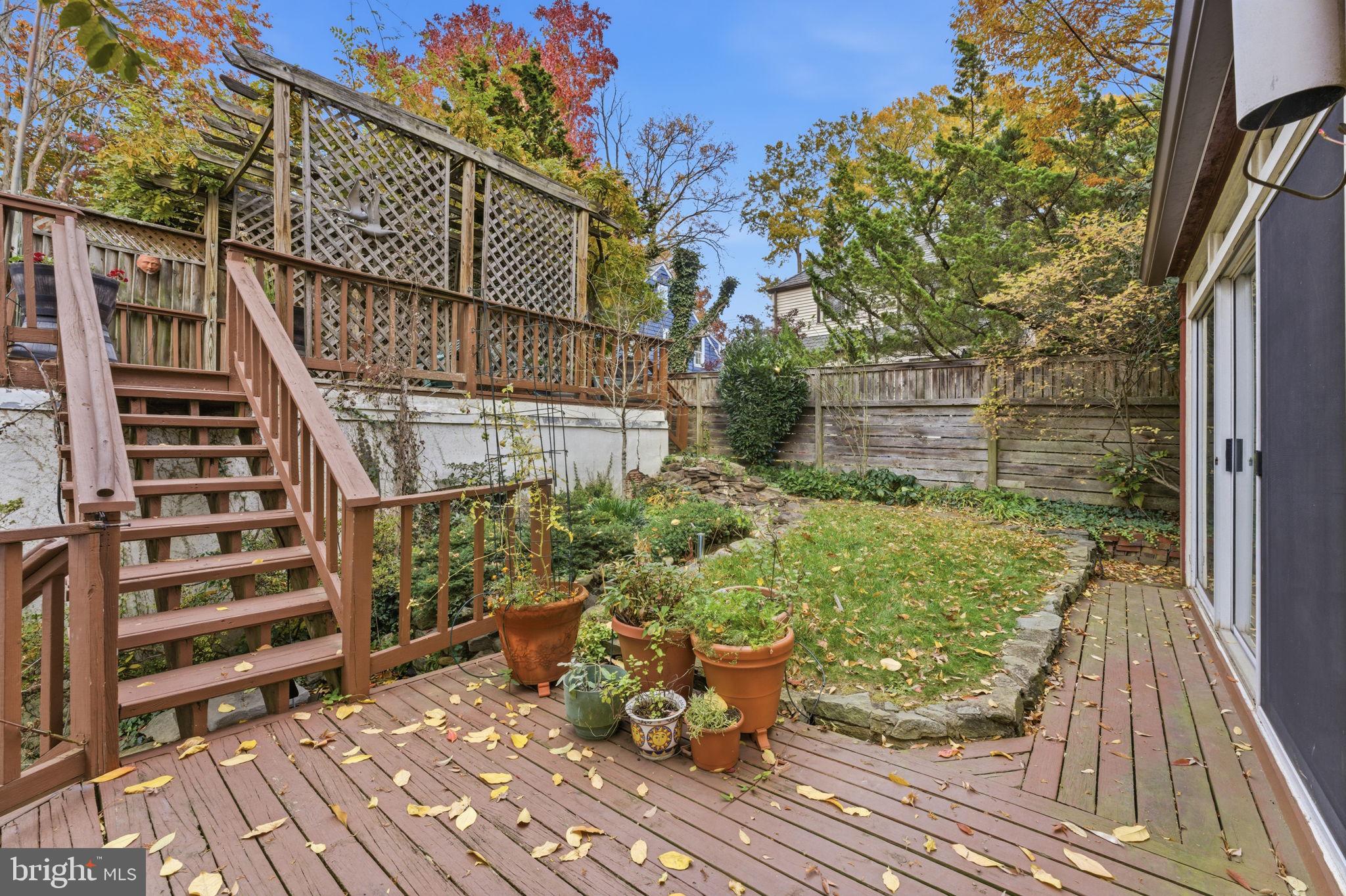 4607 VAN NESS STREET NW