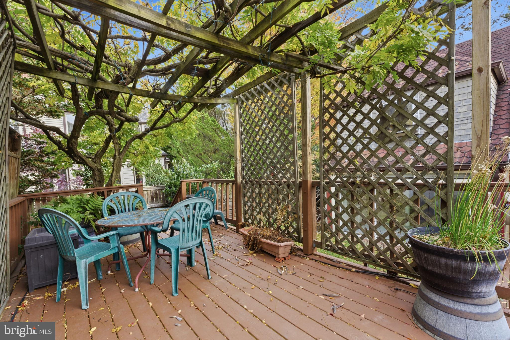 4607 VAN NESS STREET NW