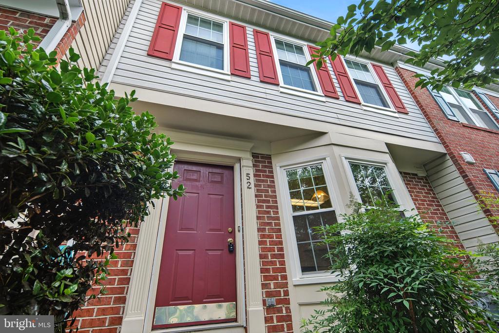 52 Ironwood Cir