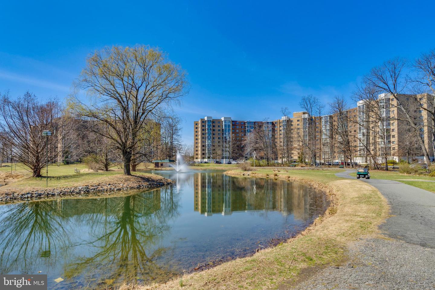 3005 S Leisure World Blvd S #307