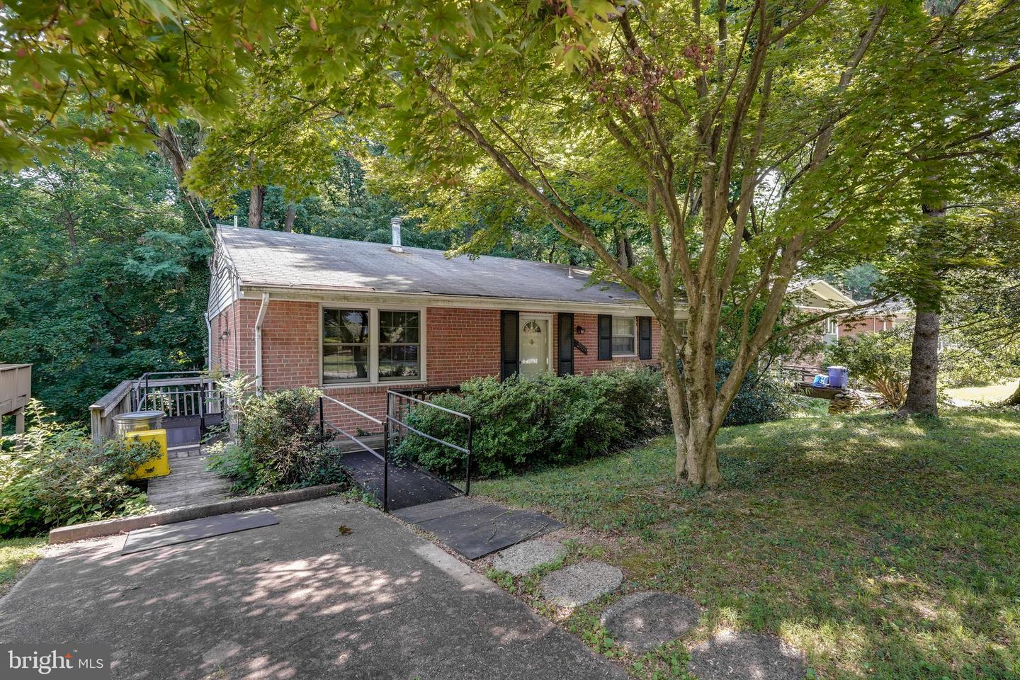 3909 Byrd Rd