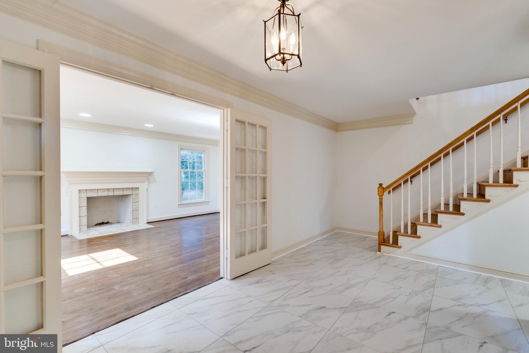 11816 Danville Dr