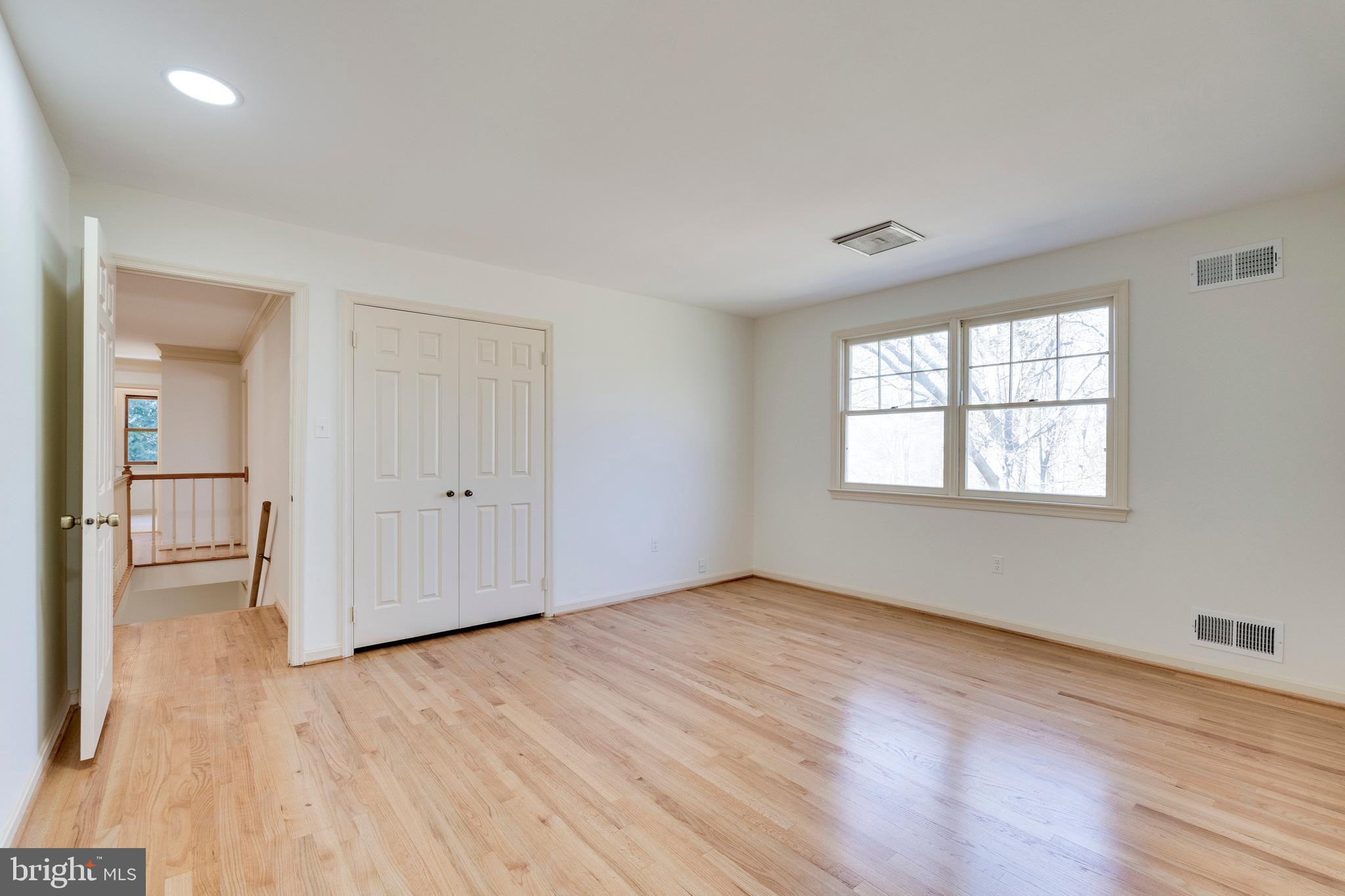 11816 Danville Dr