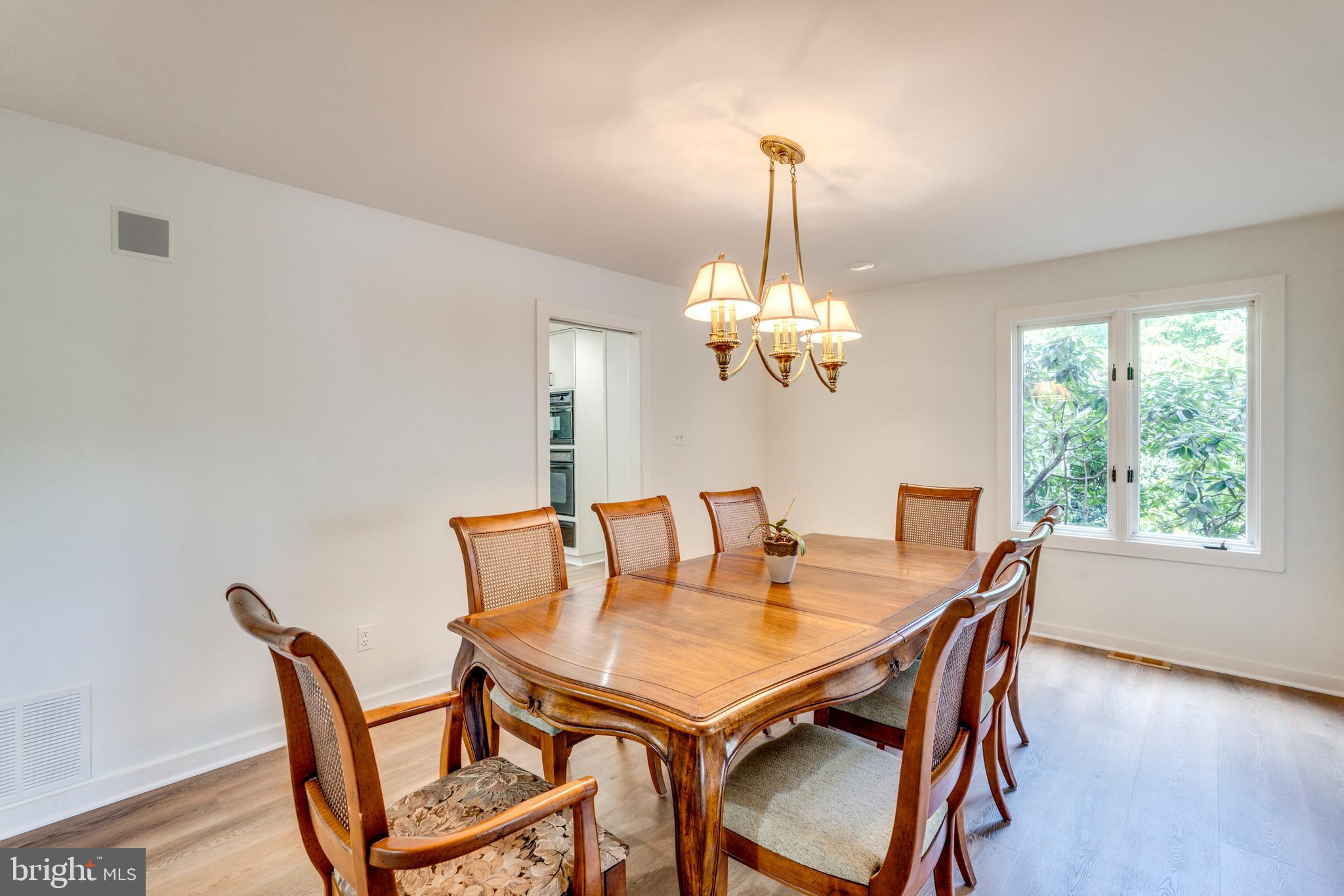 11304 Crossing Glen Ct