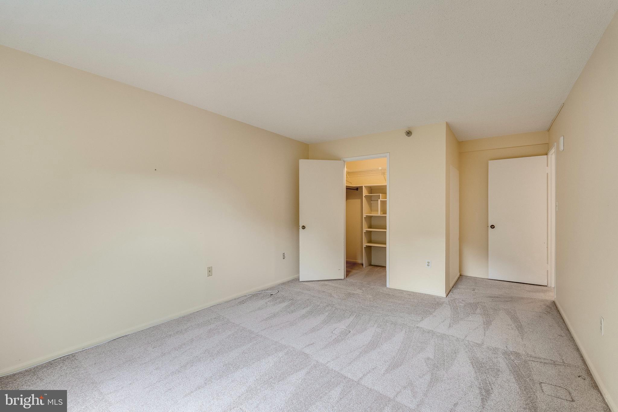 15115 Interlachen Dr #3-714