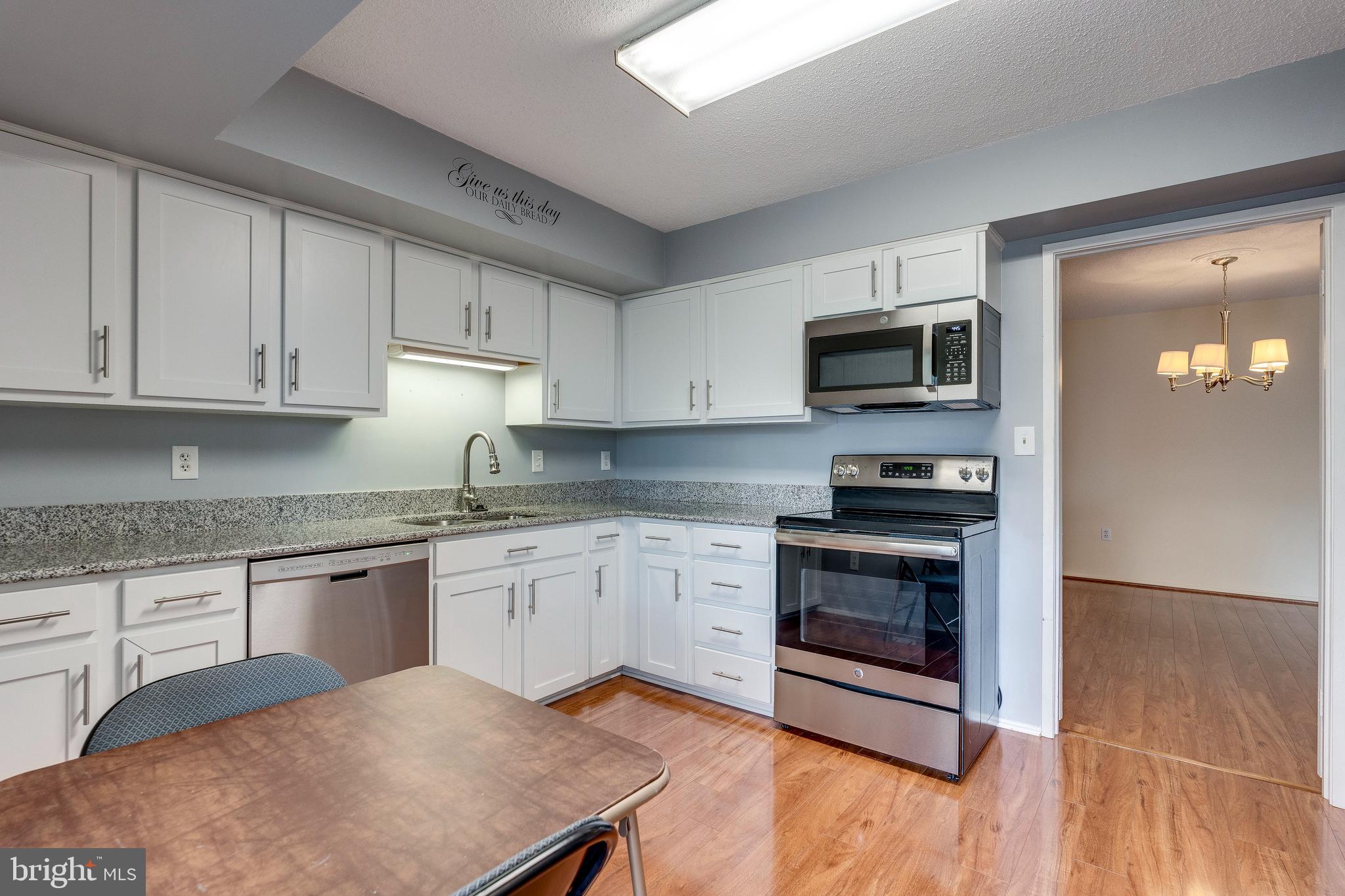 15115 Interlachen Dr #3-714