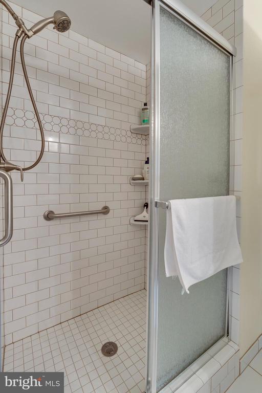 2904 N Leisure World Blvd #410