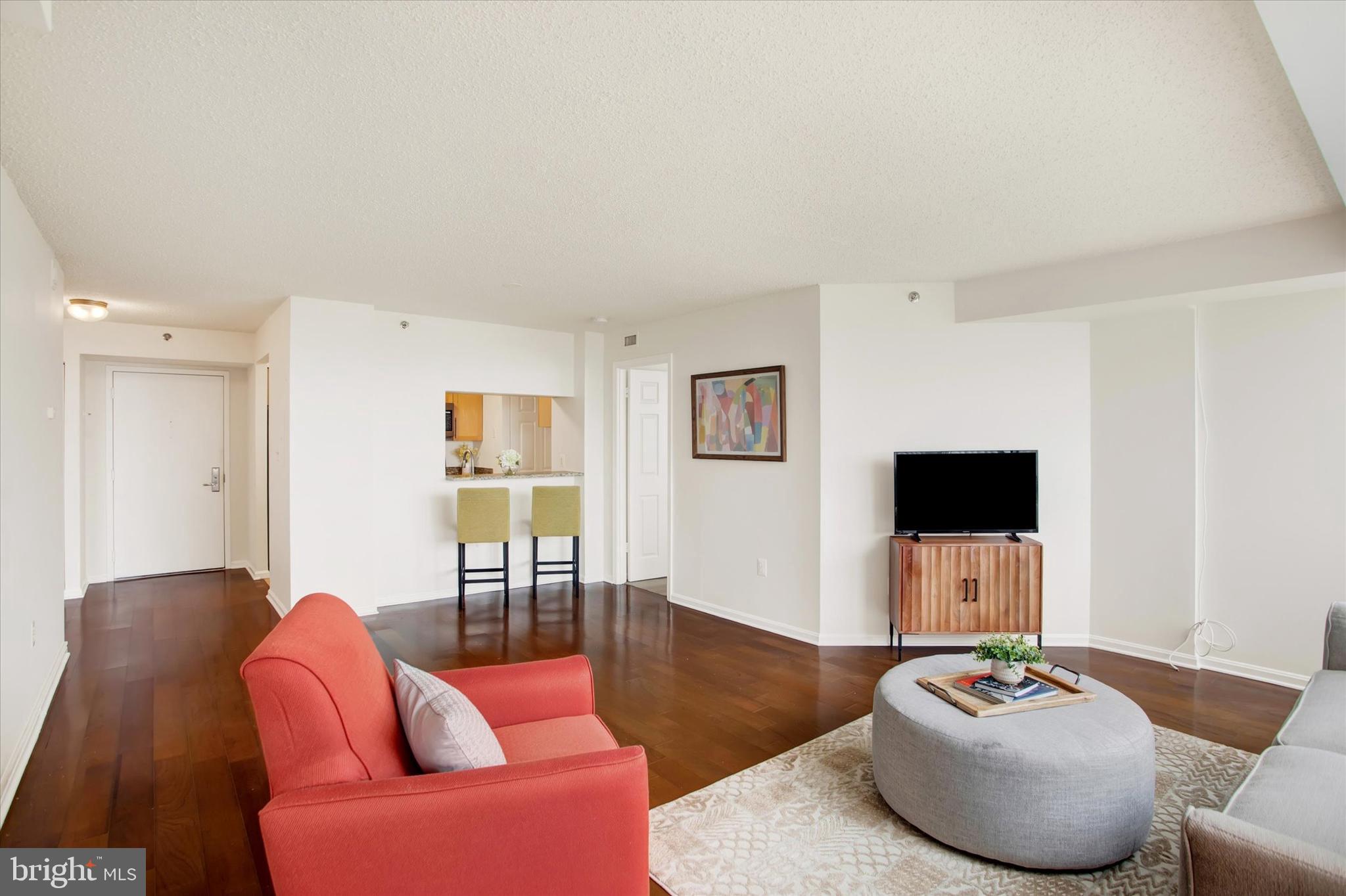 10101 Grosvenor Pl #1915