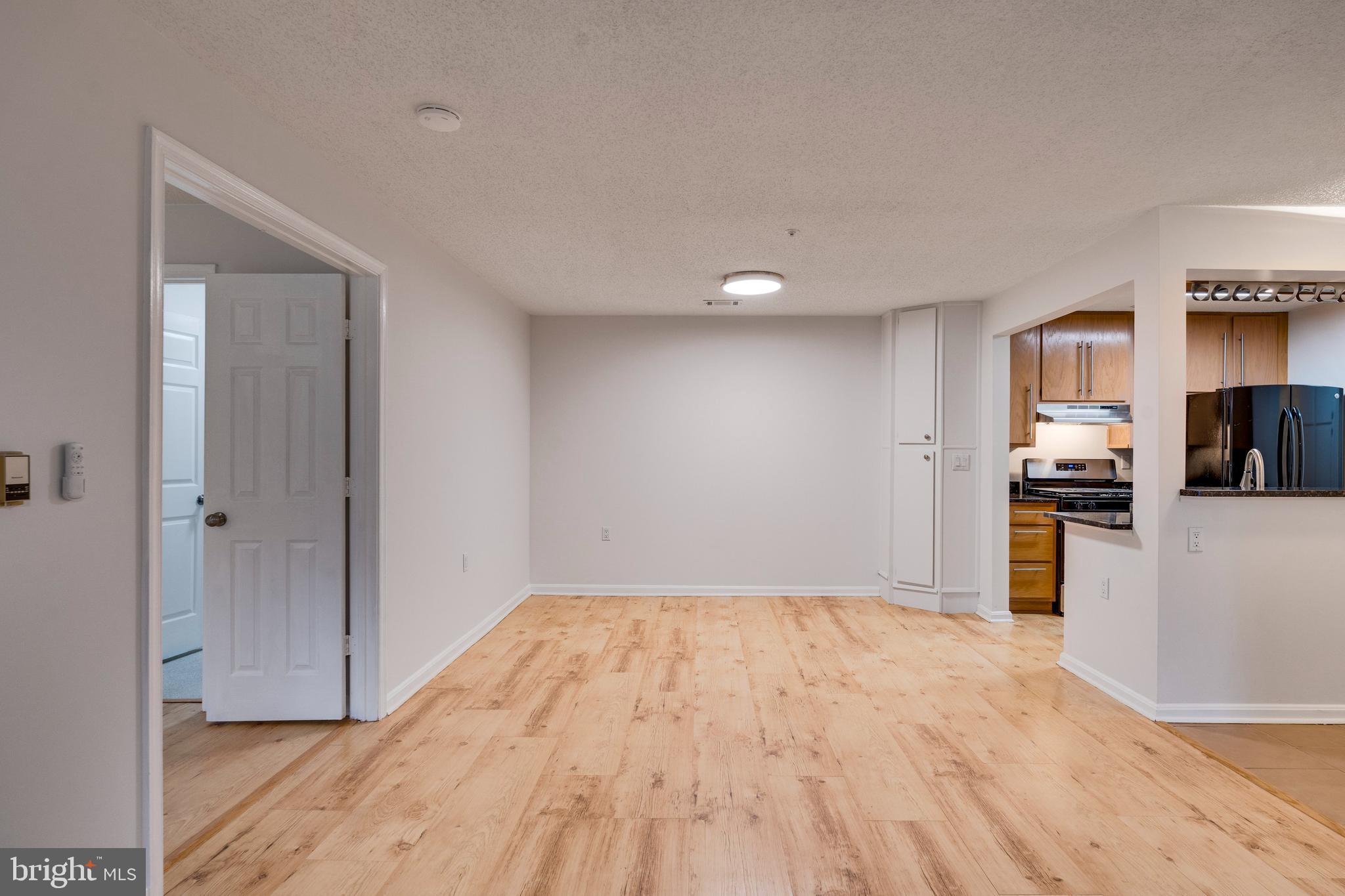 10007 Vanderbilt Cir #3
