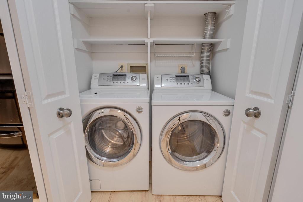 10007 Vanderbilt Cir #3