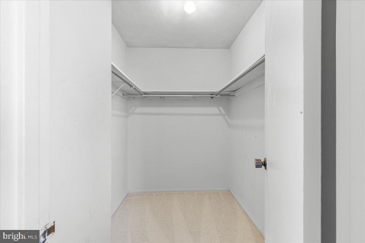 4 Monroe St #4-402