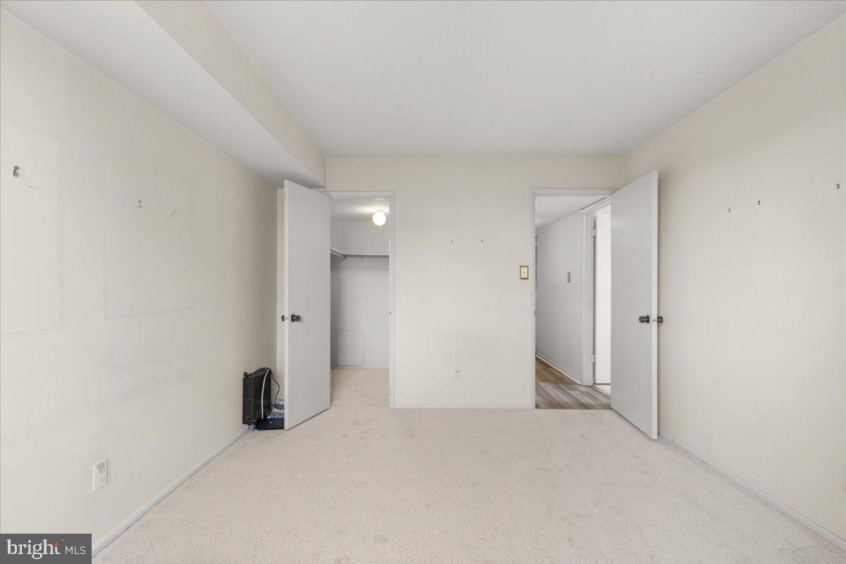 4 Monroe St #4-402