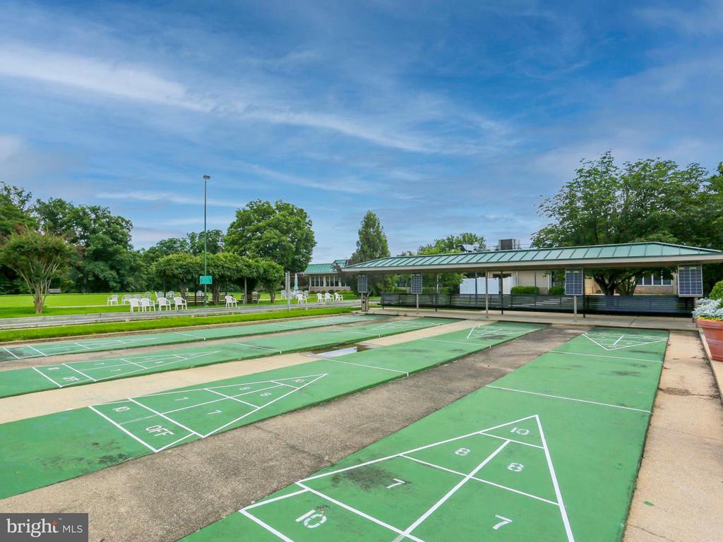 3310 N Leisure World Blvd #420