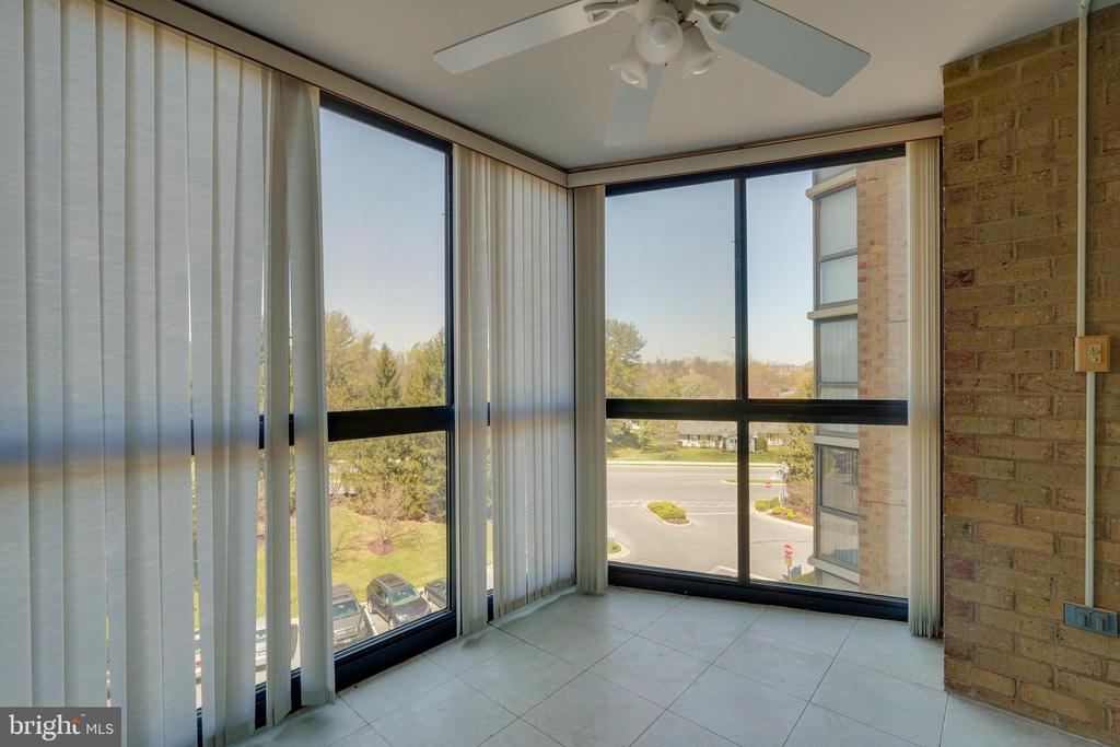 3310 N Leisure World Blvd #420