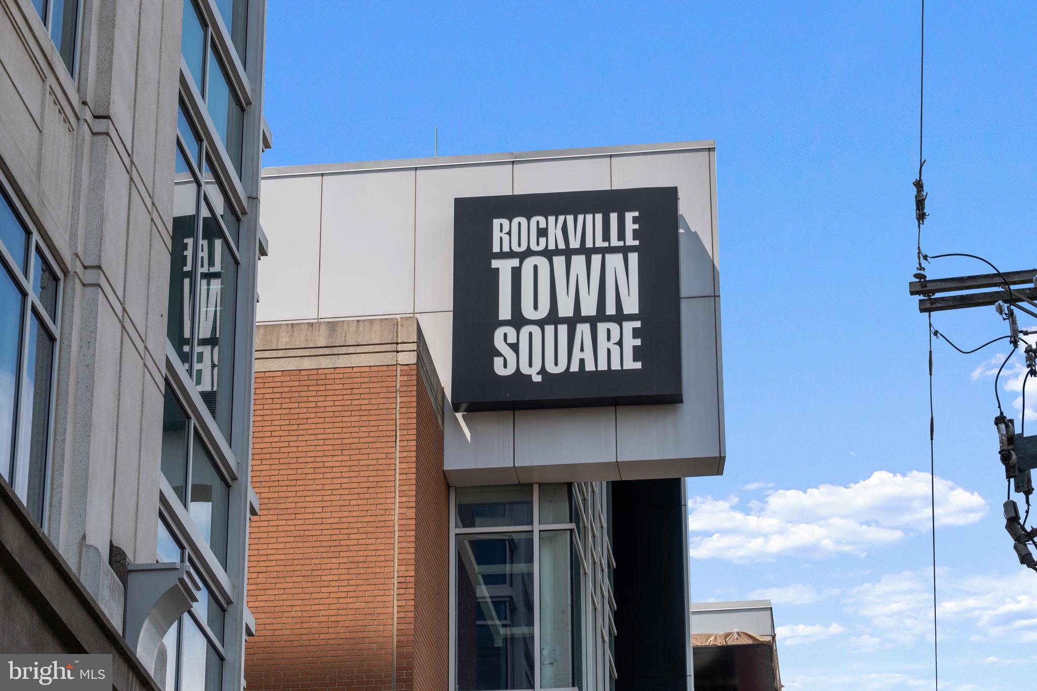 24 Courthouse Sq #24-311