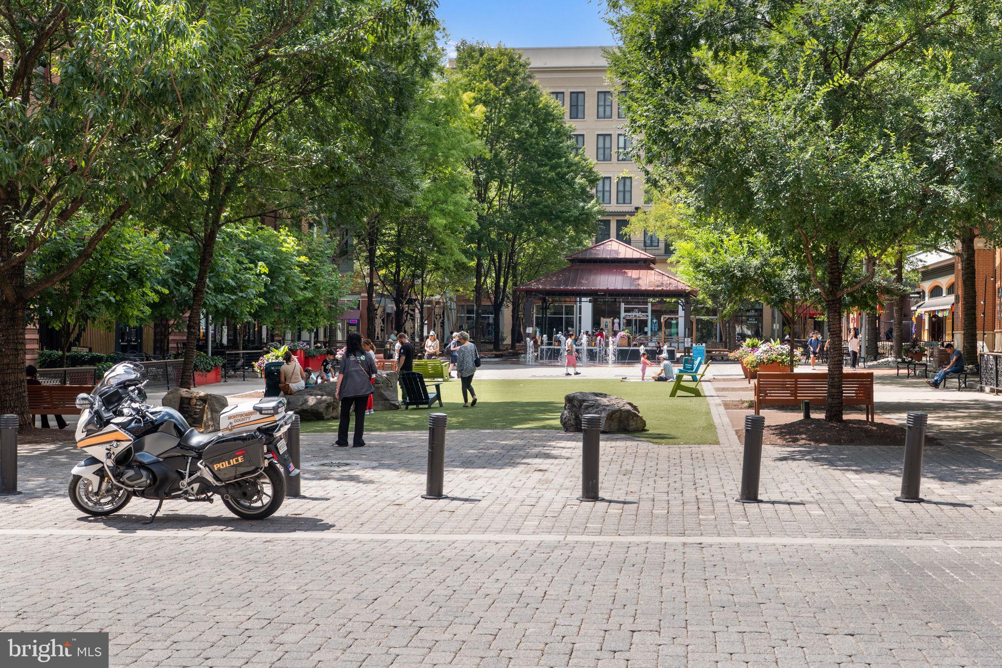 24 Courthouse Sq #24-311