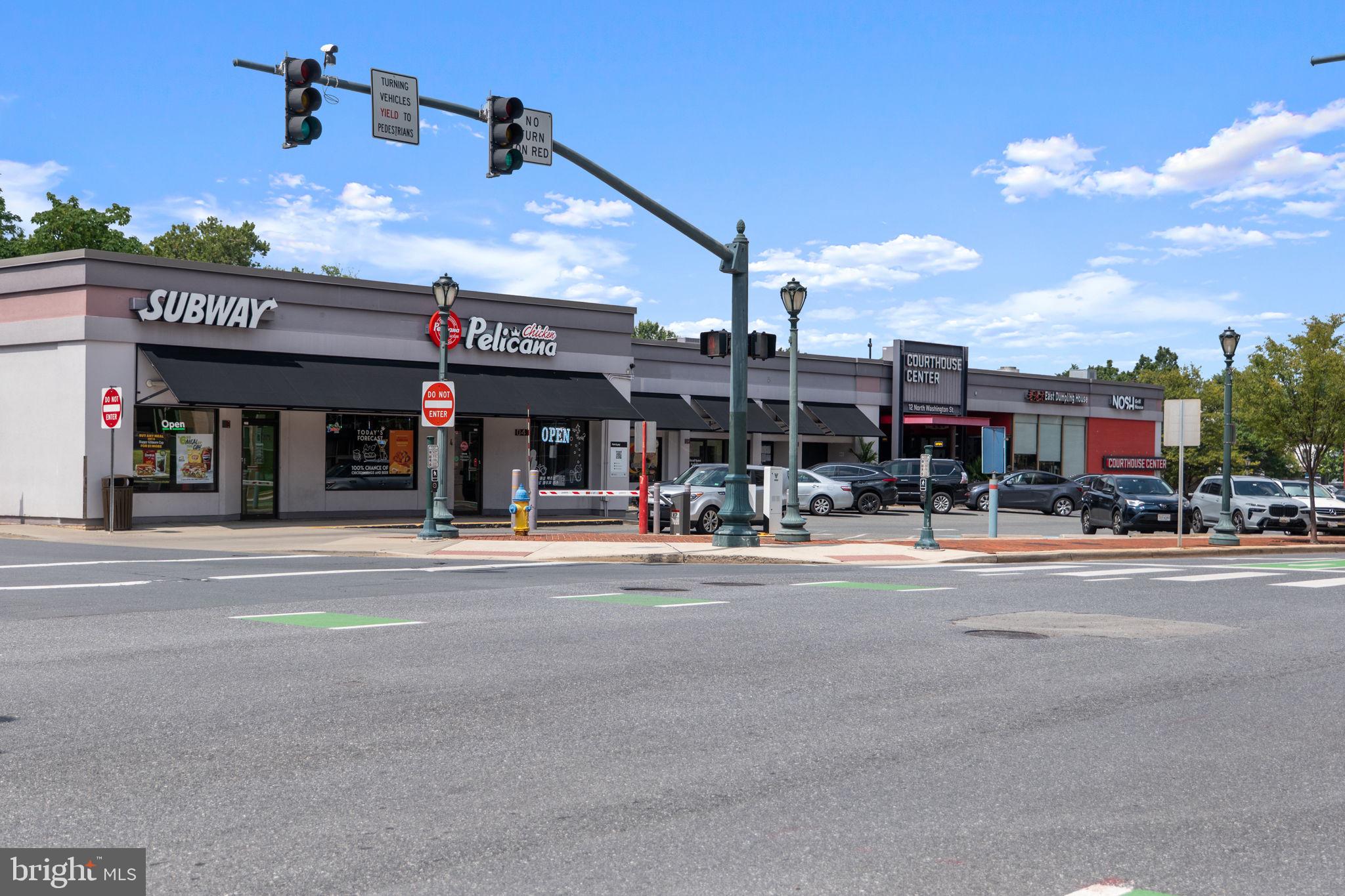 24 Courthouse Sq #24-311