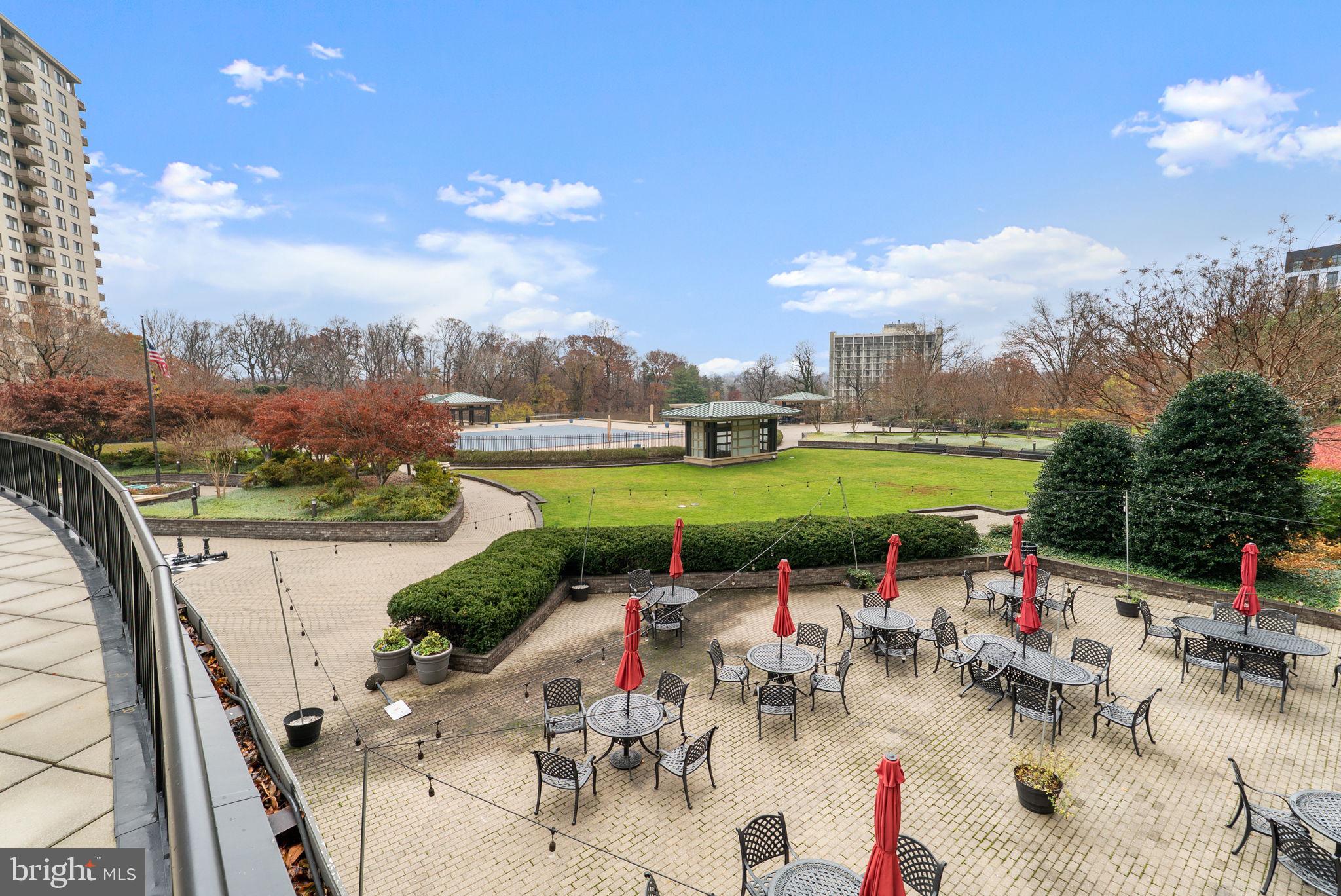 5225 POOKS HILL ROAD 1305N