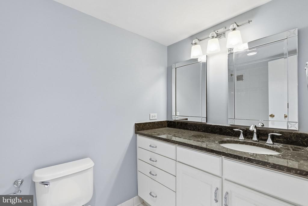 11801 ROCKVILLE PIKE 313