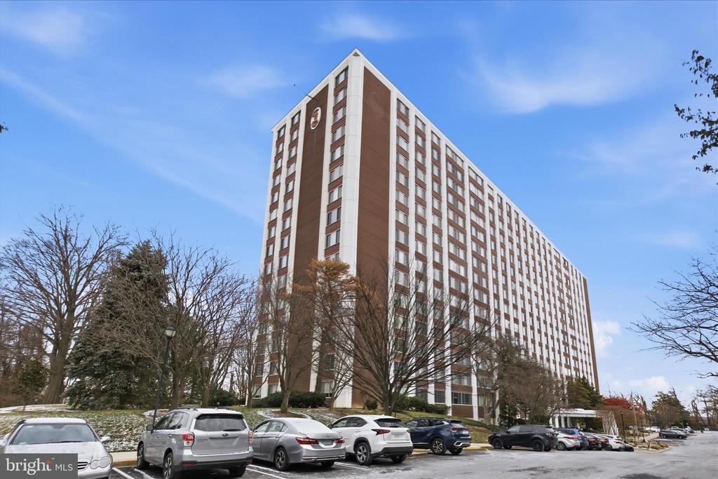 11801 ROCKVILLE PIKE 313