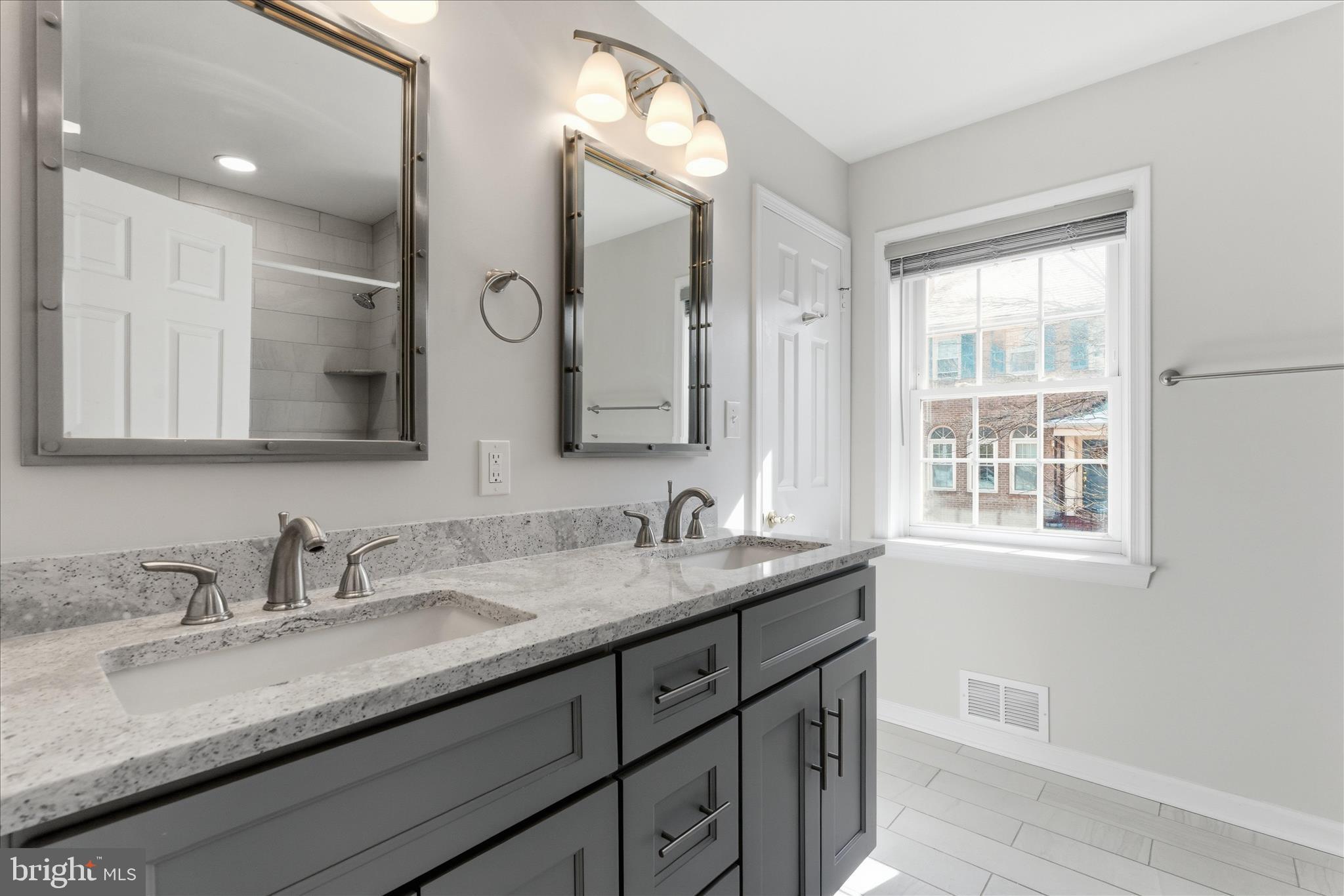 16 MAPLEWOOD PARK COURT