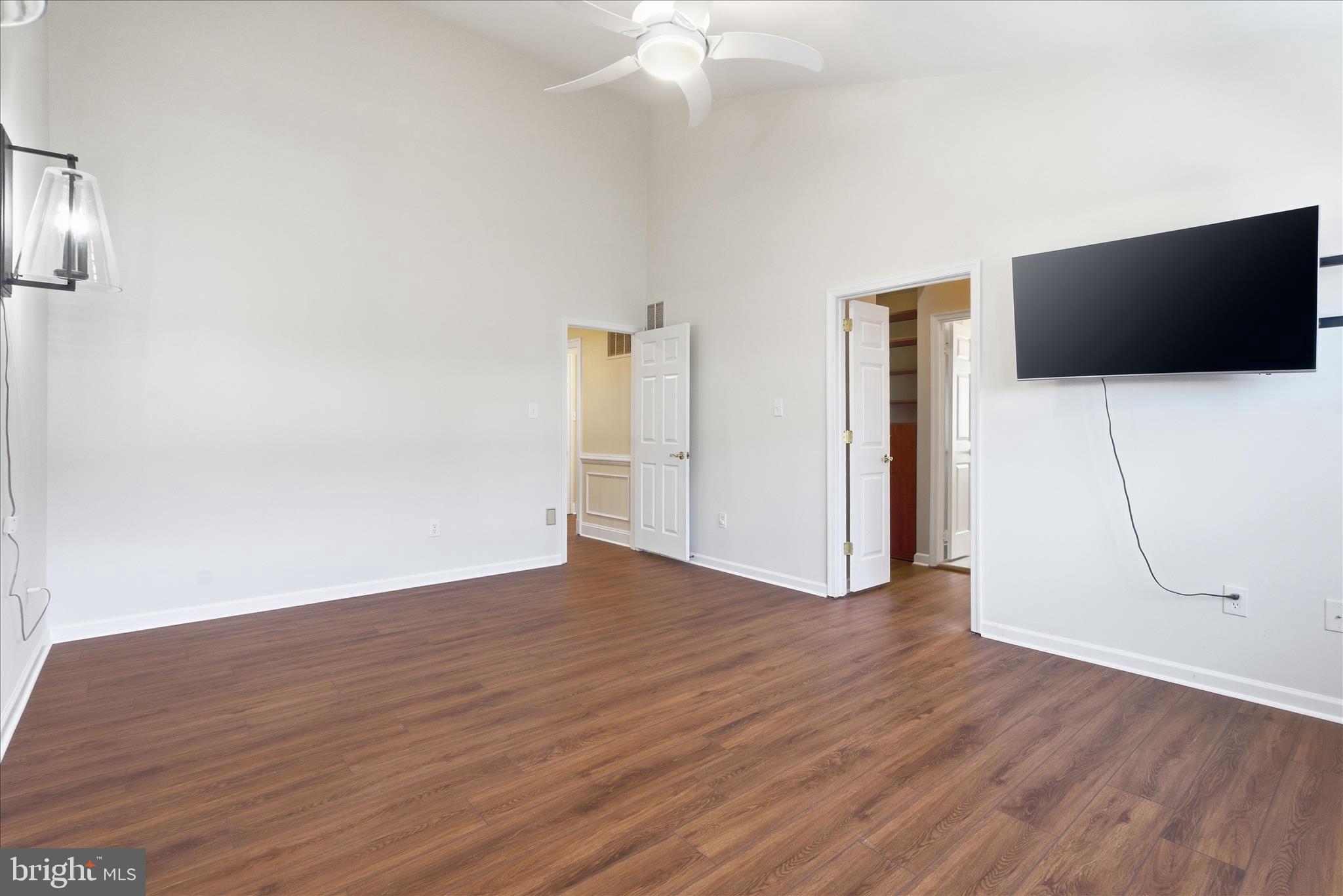 16 MAPLEWOOD PARK COURT