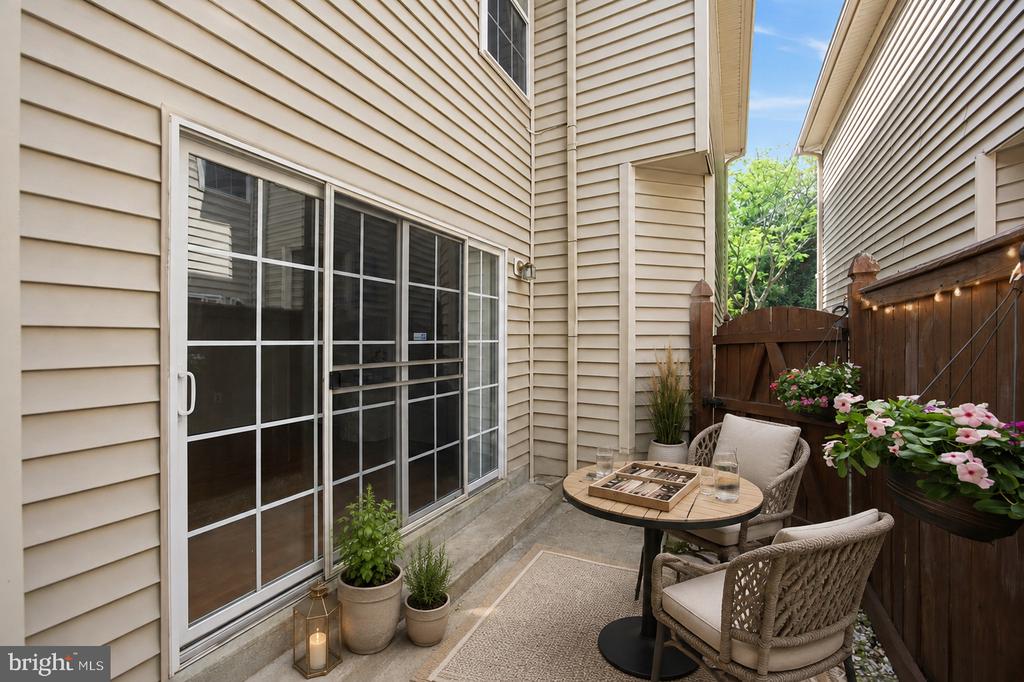 413 LONGHORN CRESCENT