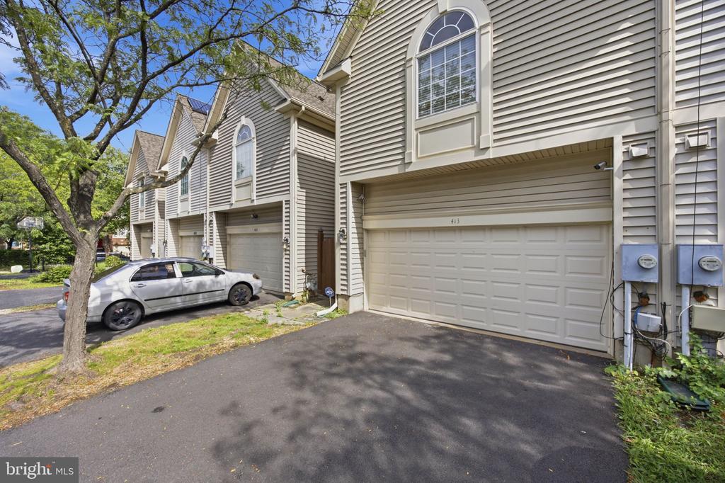 413 LONGHORN CRESCENT