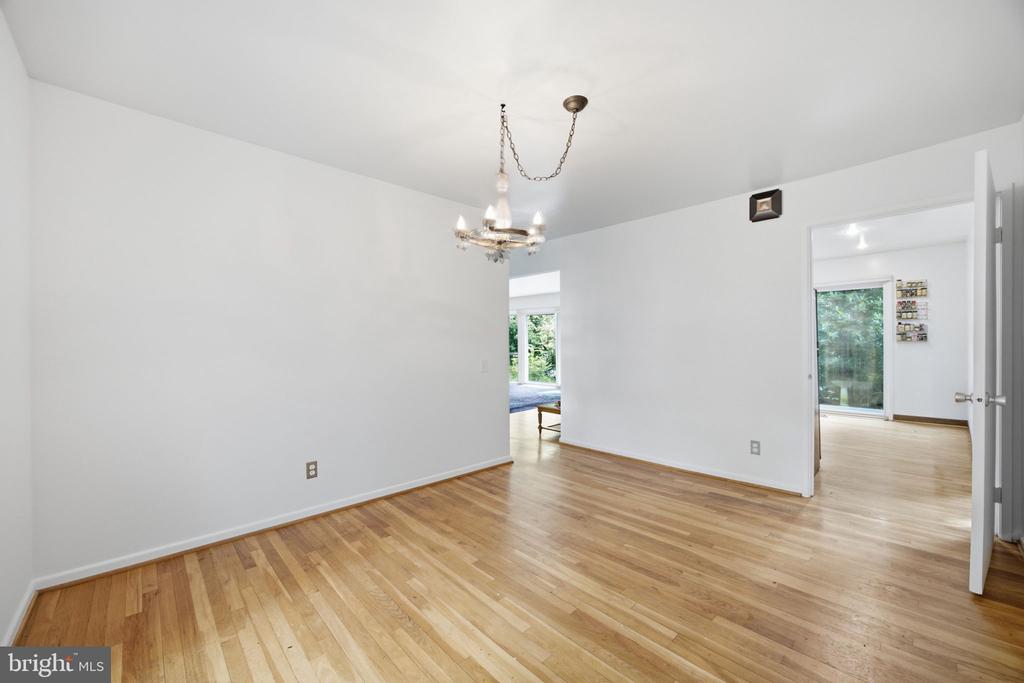 9 WATCHWATER WAY