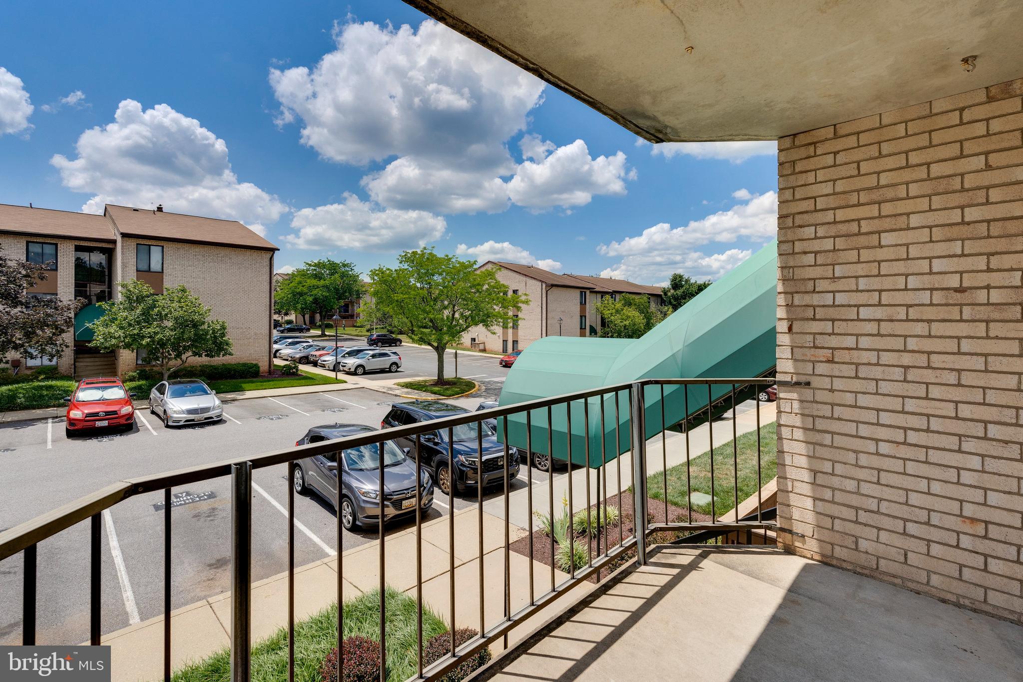 6936 Hanover Pkwy #301