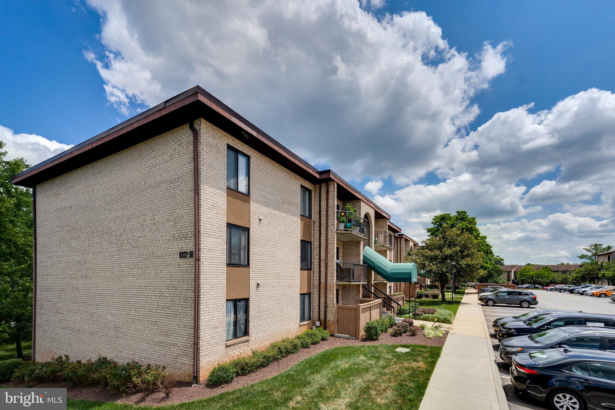 6936 Hanover Pkwy #301