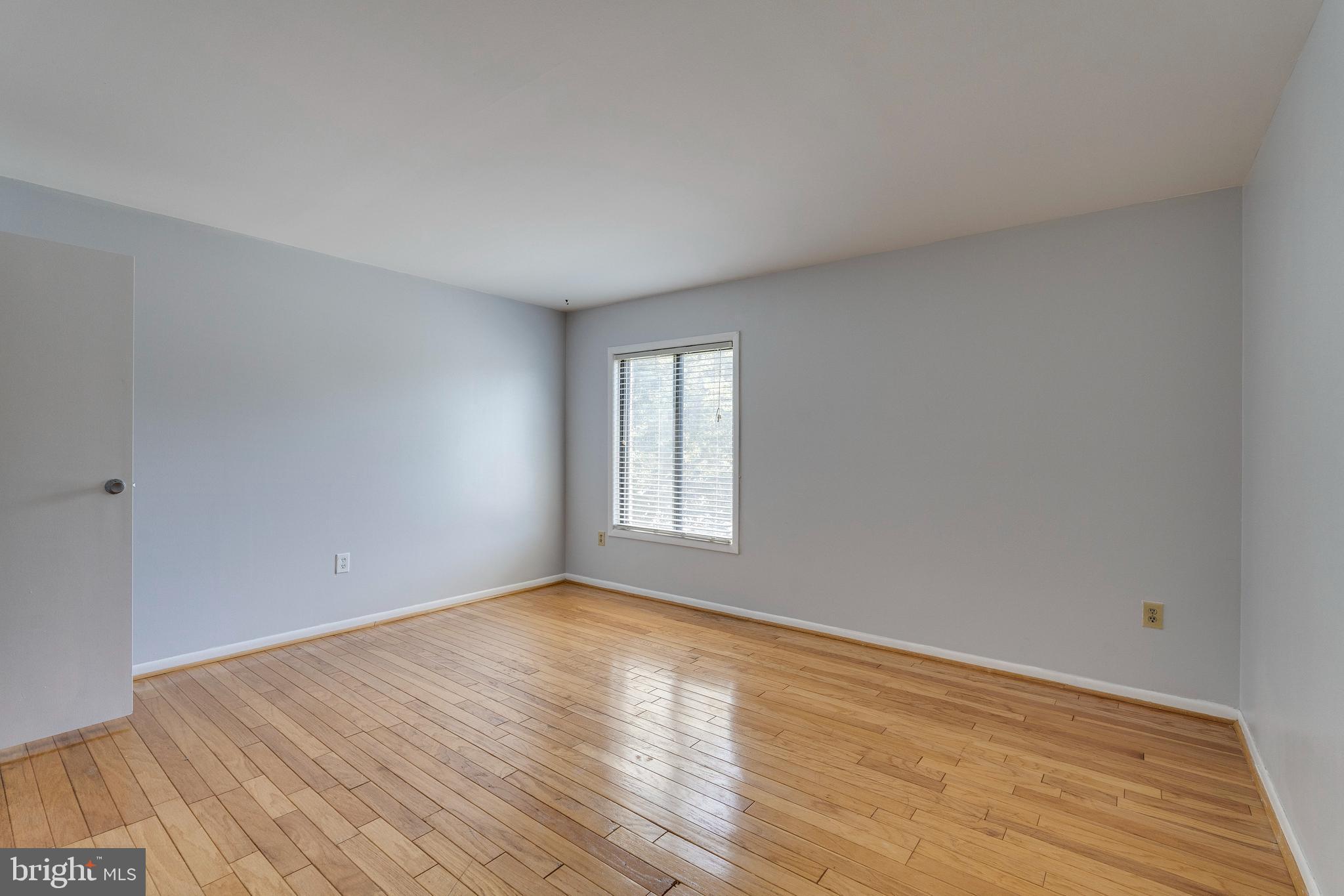 6936 Hanover Pkwy #301