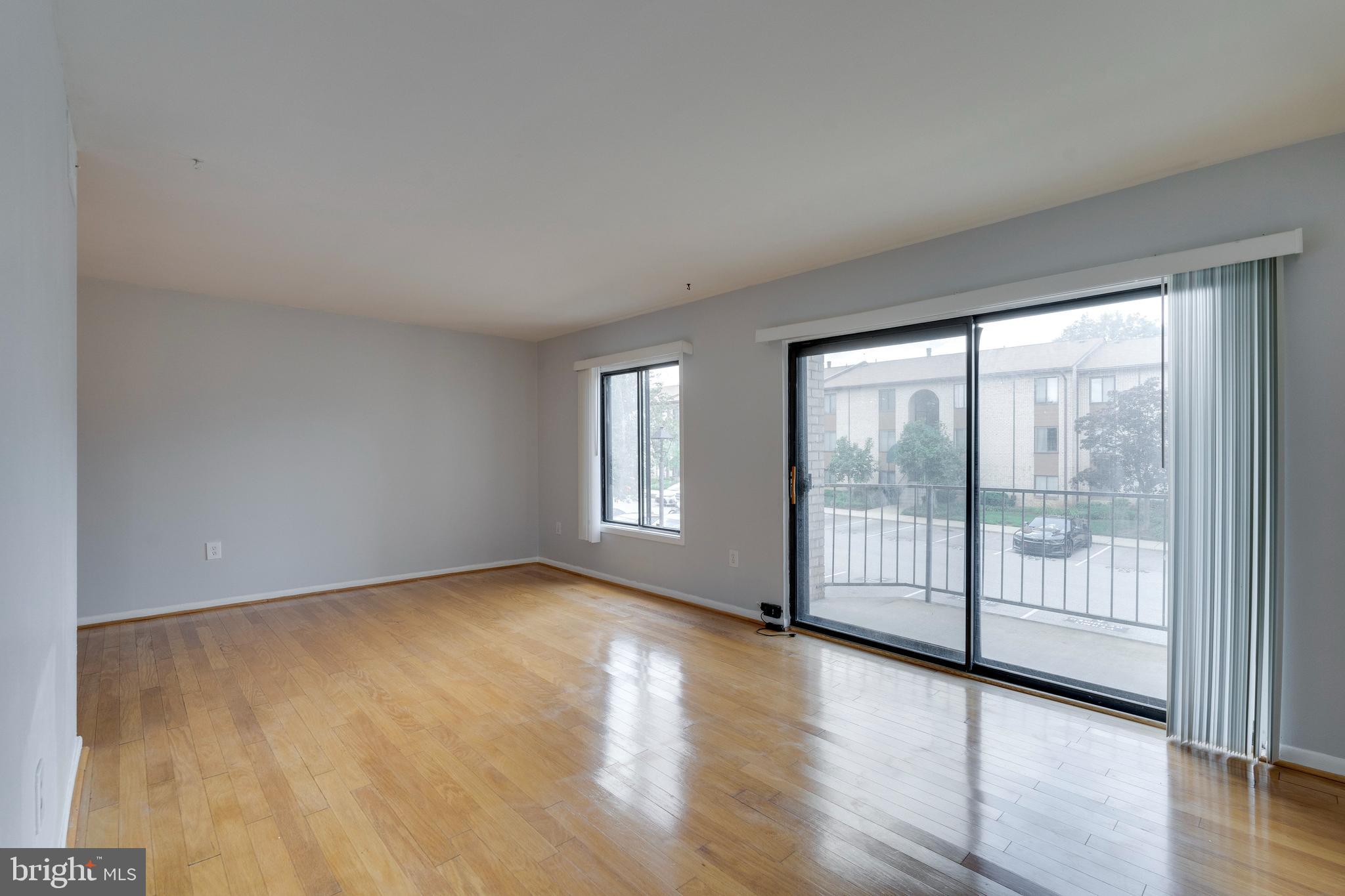 6936 Hanover Pkwy #301