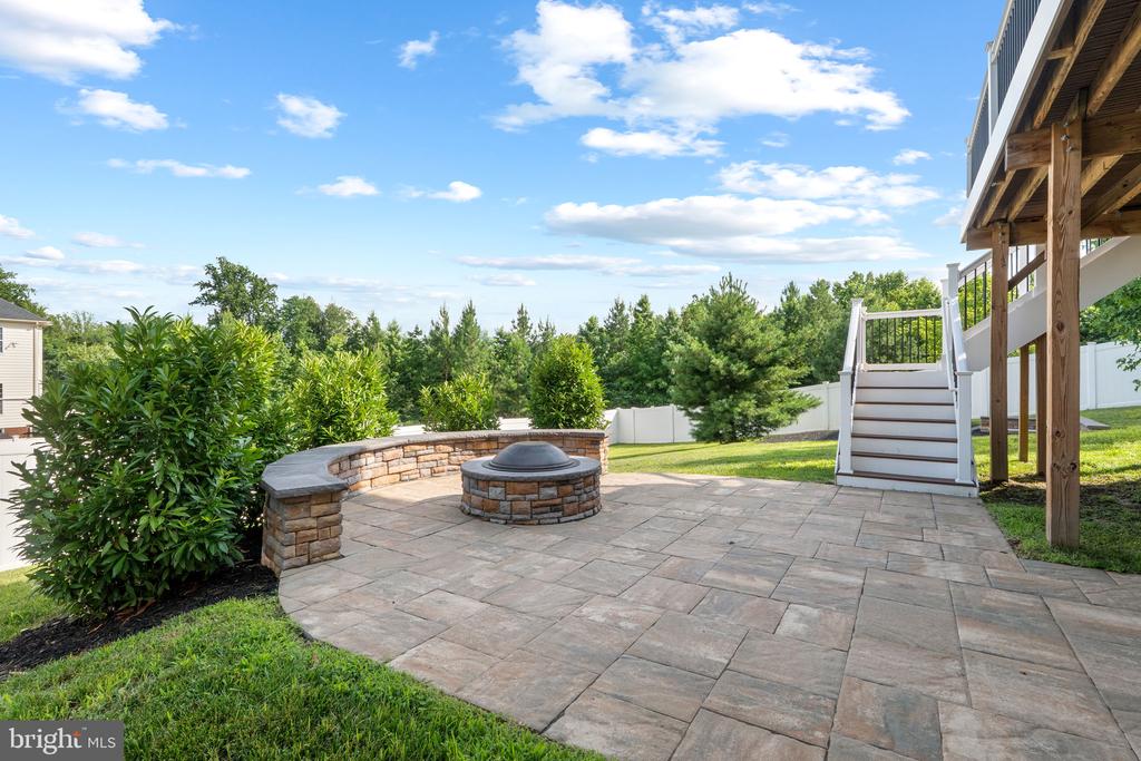4302 Silverwood Ct