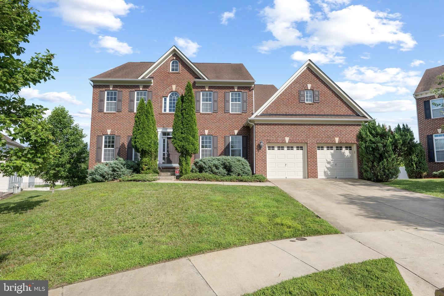 4302 Silverwood Ct