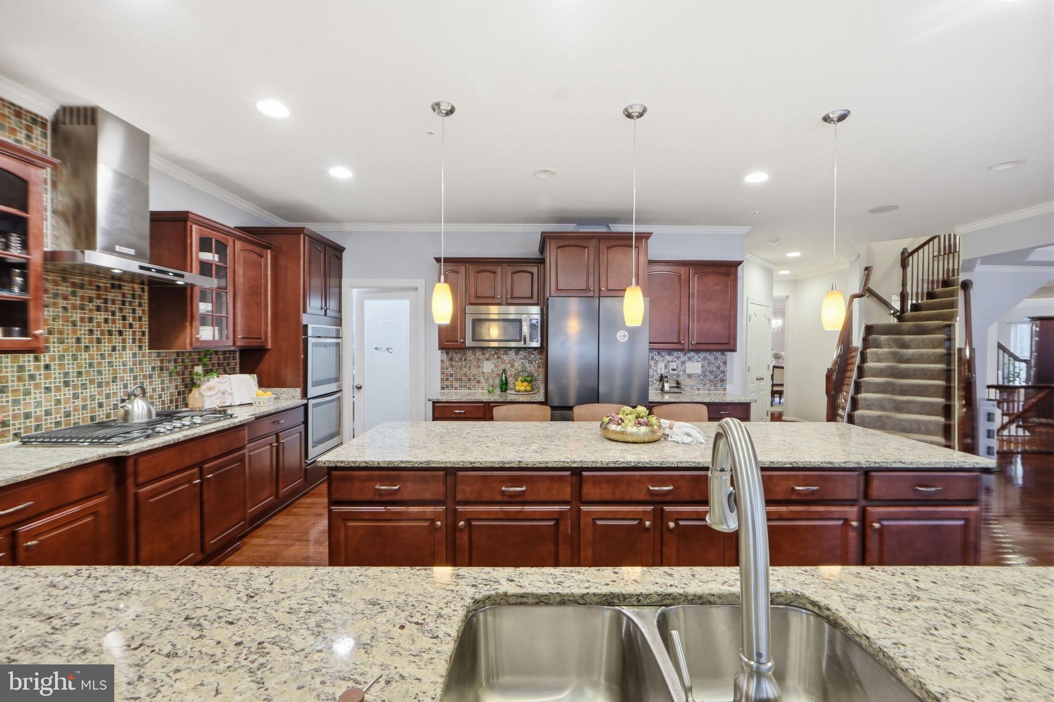 9200 CENTRAL PARK DRIVE