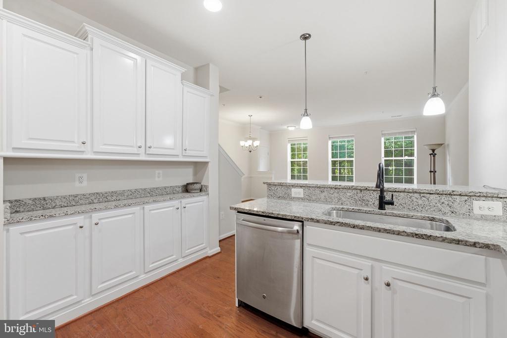 4716 DANE RIDGE CIRCLE