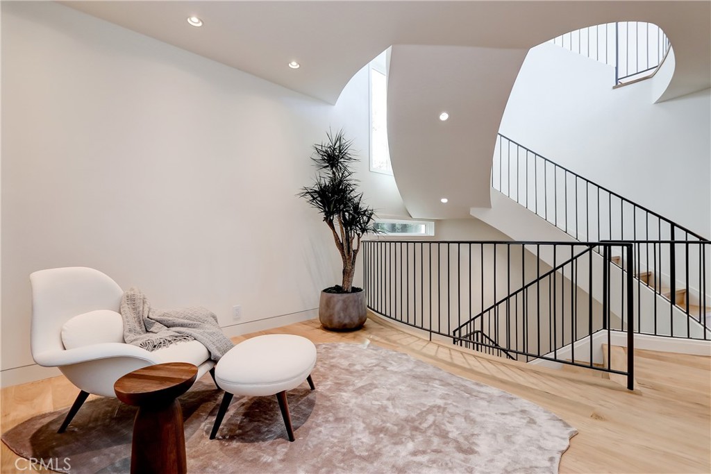 1712 Manhattan Avenue