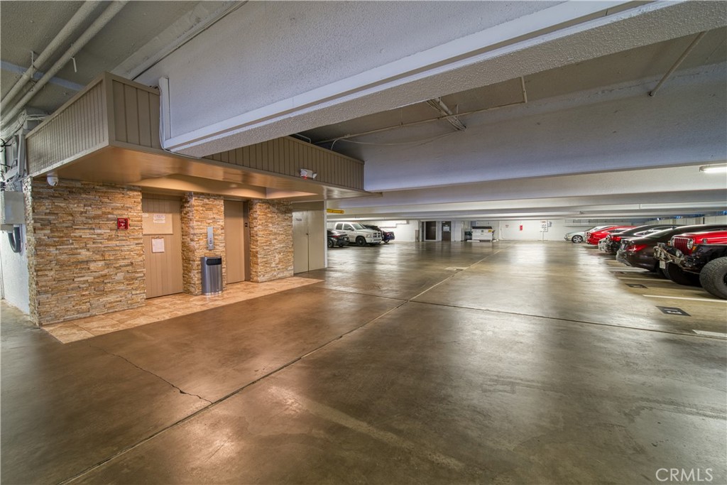 201 Calle Miramar 16